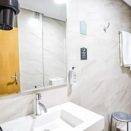 Alda Castelao Hotel