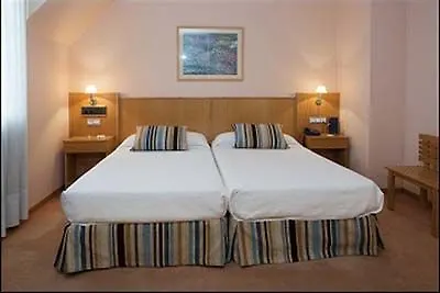 Alda Castelao Otel 3*