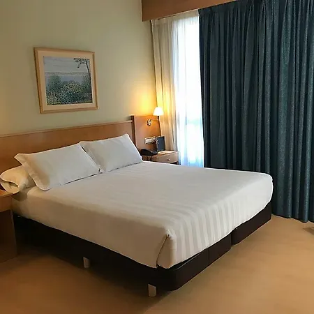 Hotel Castelao 3*