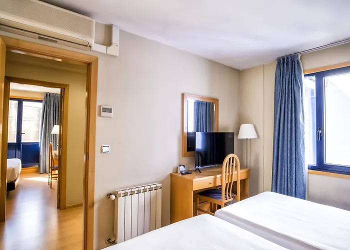 Castelao Hotel 3*