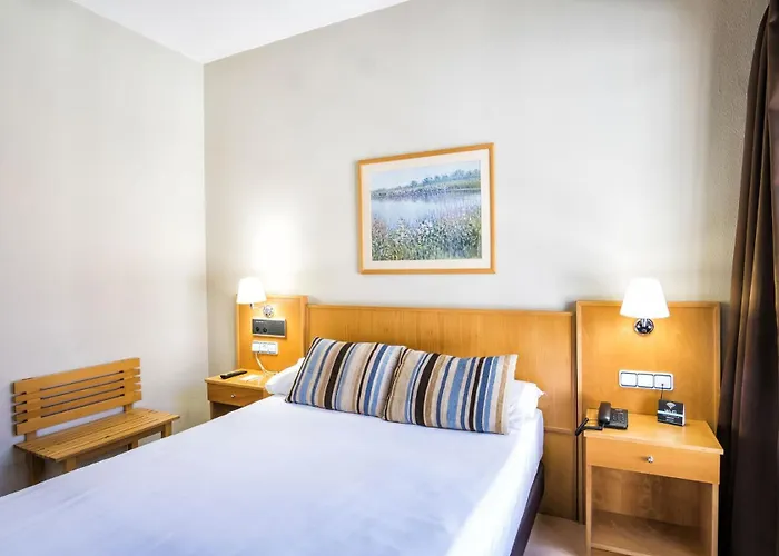 Hotel Castelao 3*